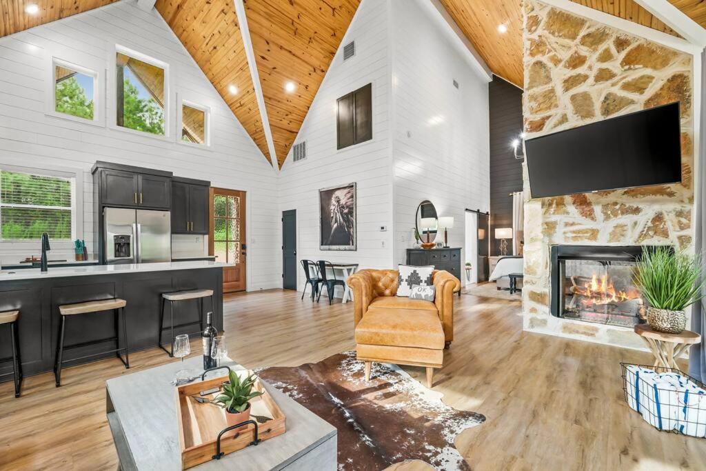 Double Arrow Cabin Брокен-Боу Экстерьер фото
